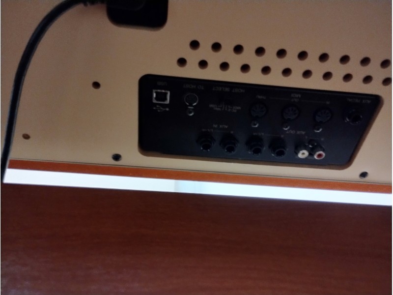 Yamaha Clavinova CLP 150
