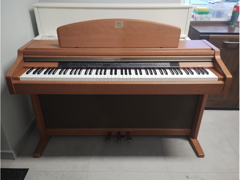 Yamaha Clavinova CLP 950
